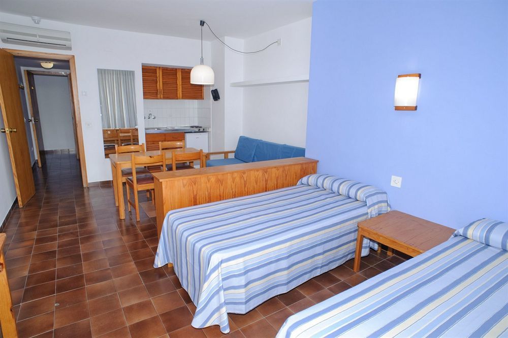 Hotel Sa Clau By Mambo San Antonio  Buitenkant foto